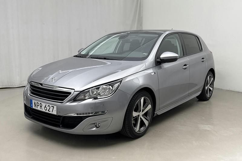 Grå Begagnad 2016 Peugeot 308 Active | 74 900 kr (Marknadspris) - Bild 1/4