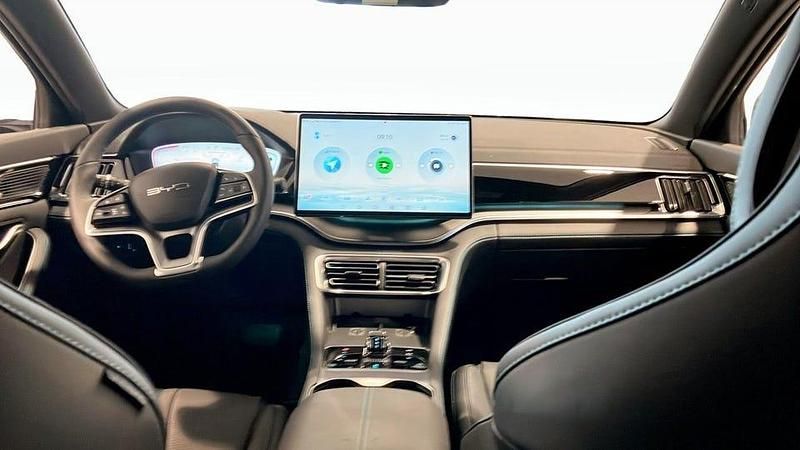 Begagnad BYD Seal U Comfort 98 HK (72 kW) 2025 Svart SUV