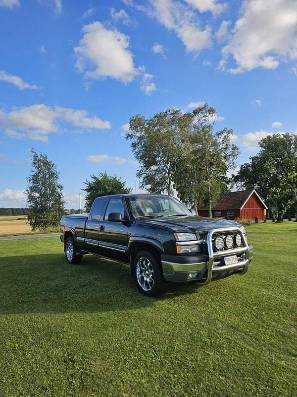 Grön Begagnad 2005 Chevrolet Silverado Sedan | 185 000 kr (Superpris) - Bild 1/4
