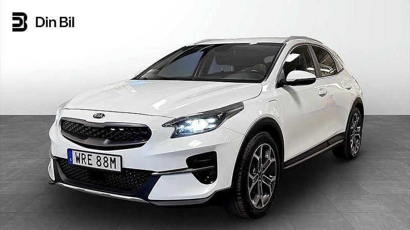 Vit Begagnad 2021 Kia XCeed Advance SUV | 199 000 kr (Marknadspris) - Bild 1/4