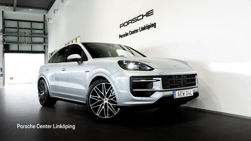 Ny 2026 Porsche Cayenne SUV | 1 507 700 kr (Marknadspris) - Bild 1/4