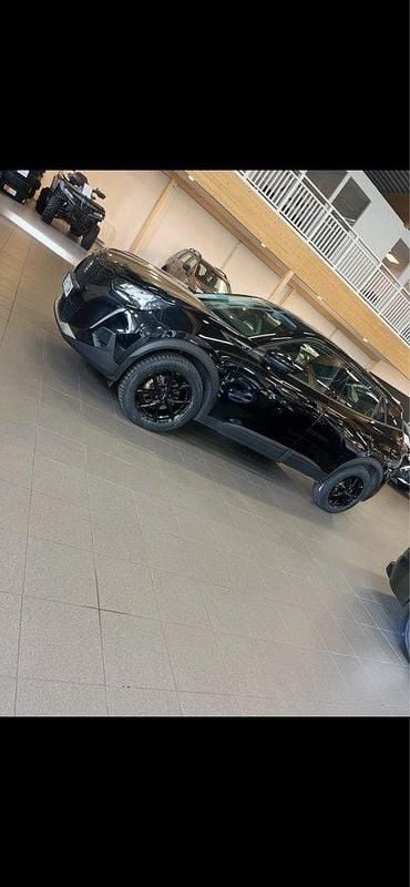 Svart Begagnad 2021 Peugeot e-2008 SUV | 169 000 kr (Bra pris) - Bild 1/4