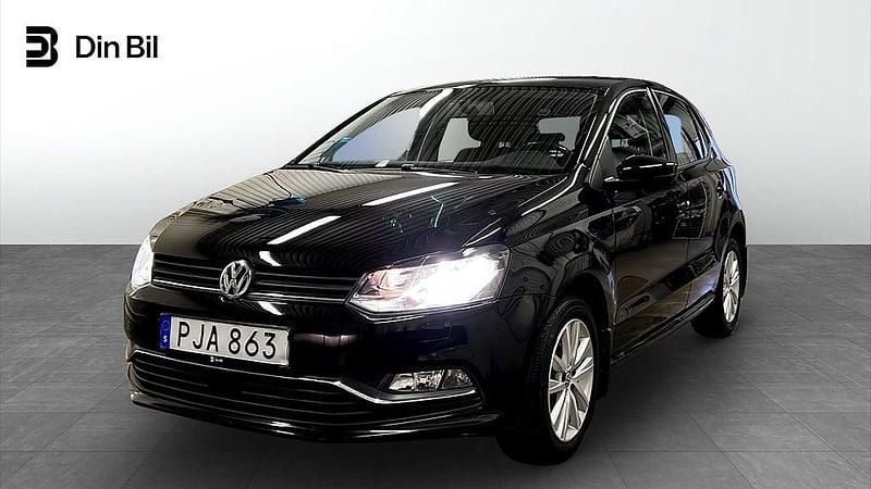 Svart Begagnad 2017 VW Polo Edition Halvkombi | 119 900 kr (Marknadspris) - Bild 1/4