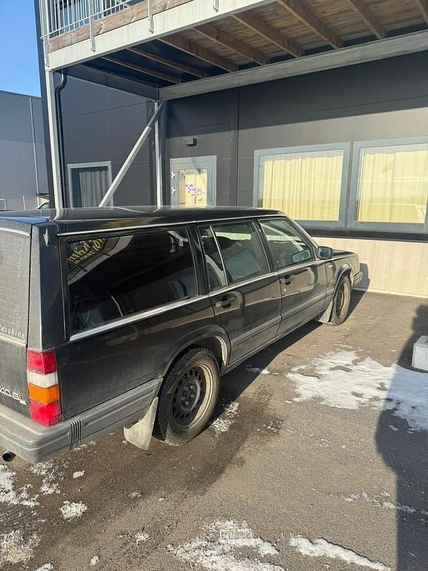 Begagnad Volvo 740 115 HK (84 kW) 1990 Kombi