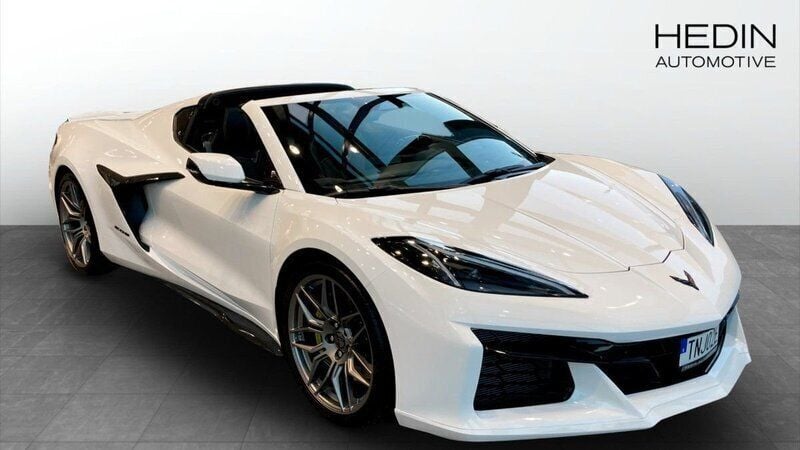 Vit (white) Ny 2024 Chevrolet Corvette Z06 Sportkupé | 2 396 180 kr - Bild 1/4