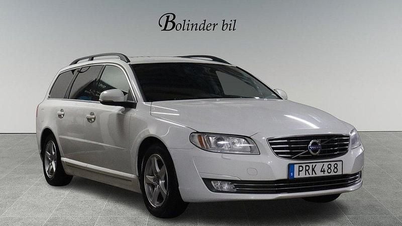 Vit Begagnad 2014 Volvo V70 Momentum Kombi | 99 800 kr (Marknadspris) - Bild 1/4