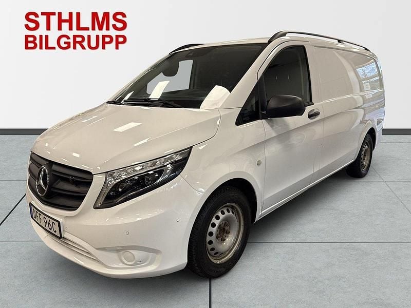 Vit Begagnad 2021 Mercedes Vito Van | 549 000 kr - Bild 1/4