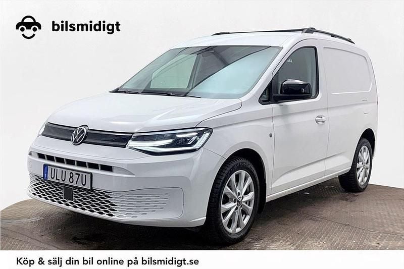 Vit Begagnad 2021 VW Caddy Minibuss | 198 800 kr (Marknadspris) - Bild 1/3