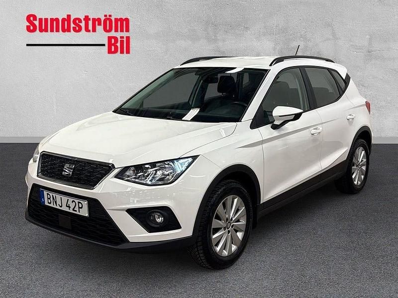 Vit Begagnad 2019 Seat Arona Style SUV | 139 900 kr (Marknadspris) - Bild 1/3