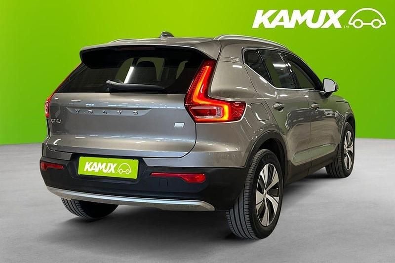 Begagnad Volvo XC40 Inscription 211 HK (155 kW) 2021 Grå SUV
