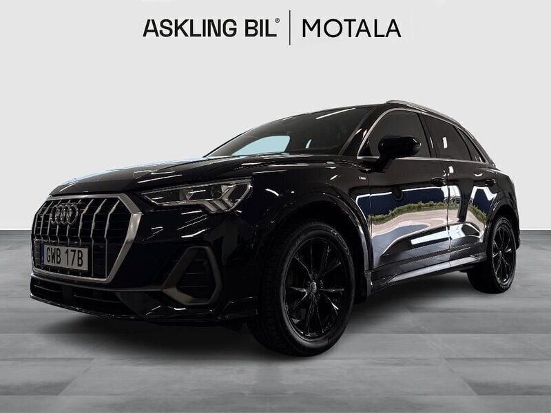 Svart Begagnad 2019 Audi Q3 S-Line SUV | 319 000 kr (Lite dyr) - Bild 1/4