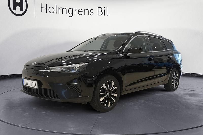 Begagnad MG MG5 EV Comfort 130 kW (177 HK) 2022 Svart Kombi