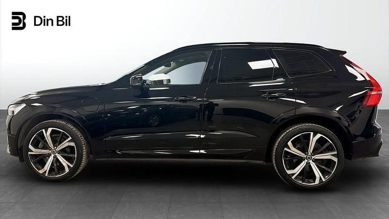 Begagnad Volvo XC60 Ultimate 253 HK (186 kW) 2023 Svart SUV