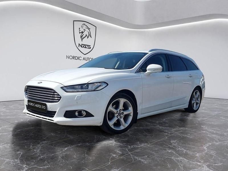 Begagnad Ford Mondeo Titanium 150 HK (110 kW) 2014 Vit Kombi