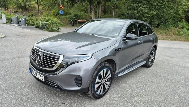 Grå Begagnad 2020 Mercedes EQC400 SUV | 395 000 kr (Bra pris) - Bild 1/4