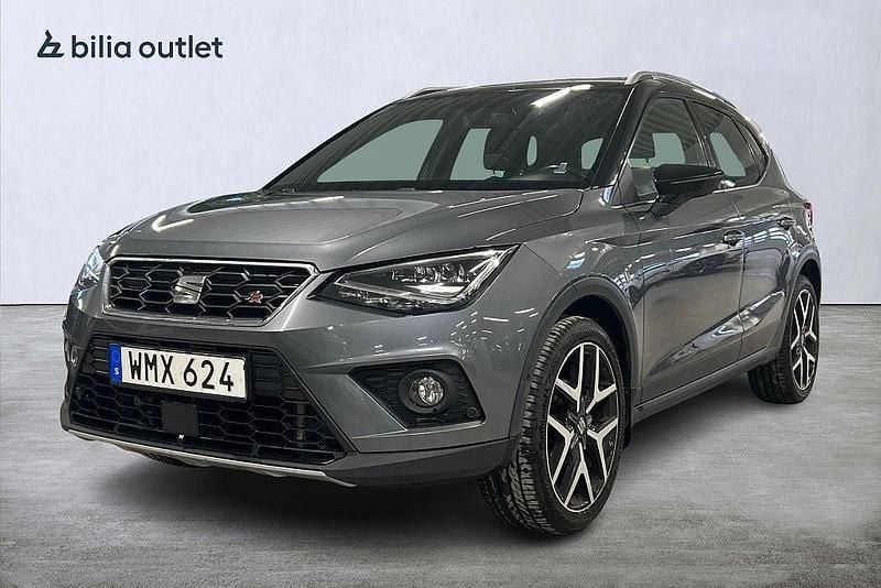 Grå Begagnad 2018 Seat Arona FR SUV | 99 900 kr - Bild 1/3