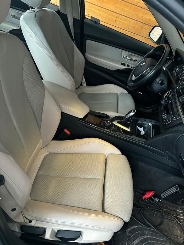 Begagnad BMW 320 184 HK (135 kW) 2014 Metallic Kombi