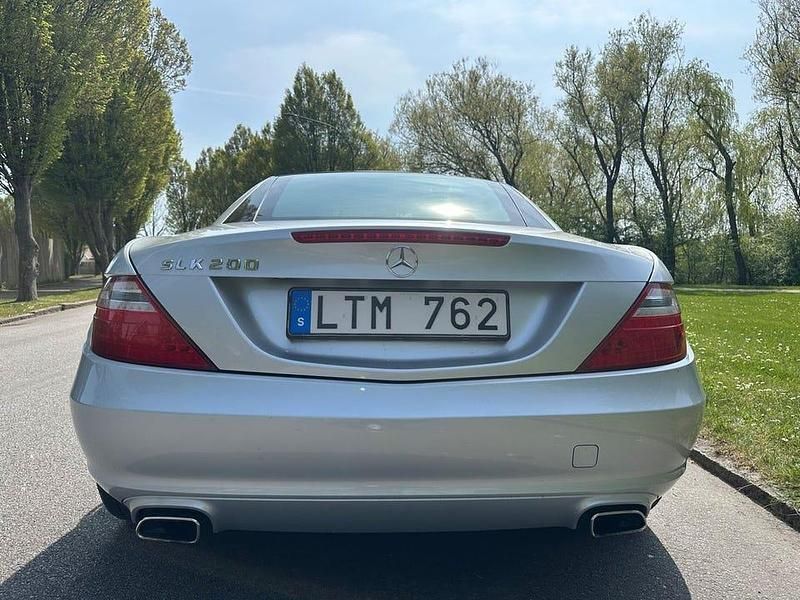 Begagnad Mercedes SLK200 184 HK (135 kW) 2011 Silver Cab