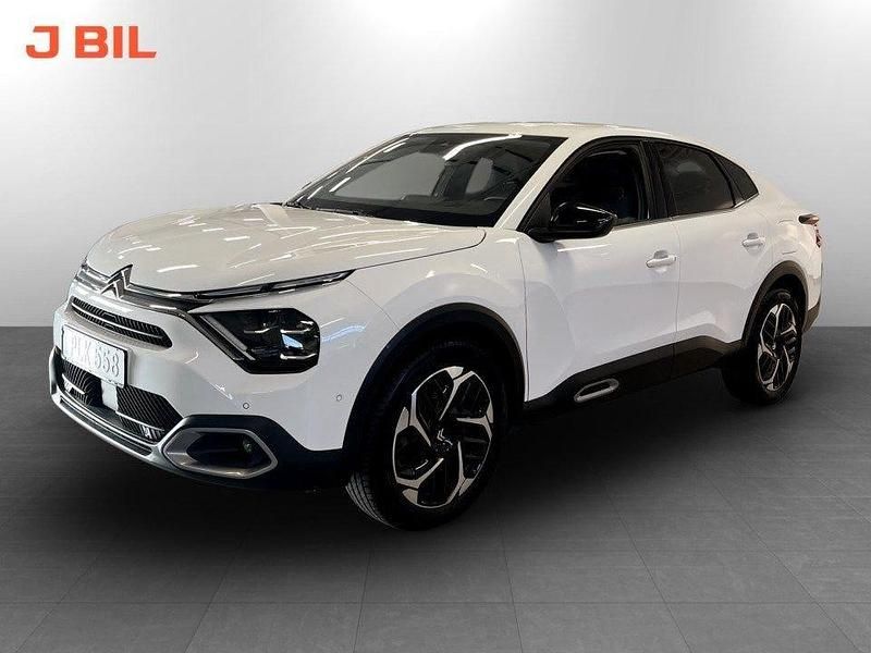 Vit Begagnad 2023 Citroën C4 X Shine SUV | 234 900 kr (Bra pris) - Bild 1/4