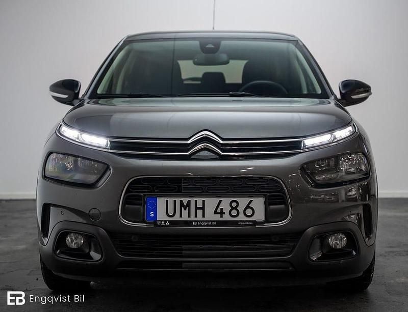 Begagnad Citroën C4 Cactus Shine 120 HK (88 kW) 2019 Grå Halvkombi
