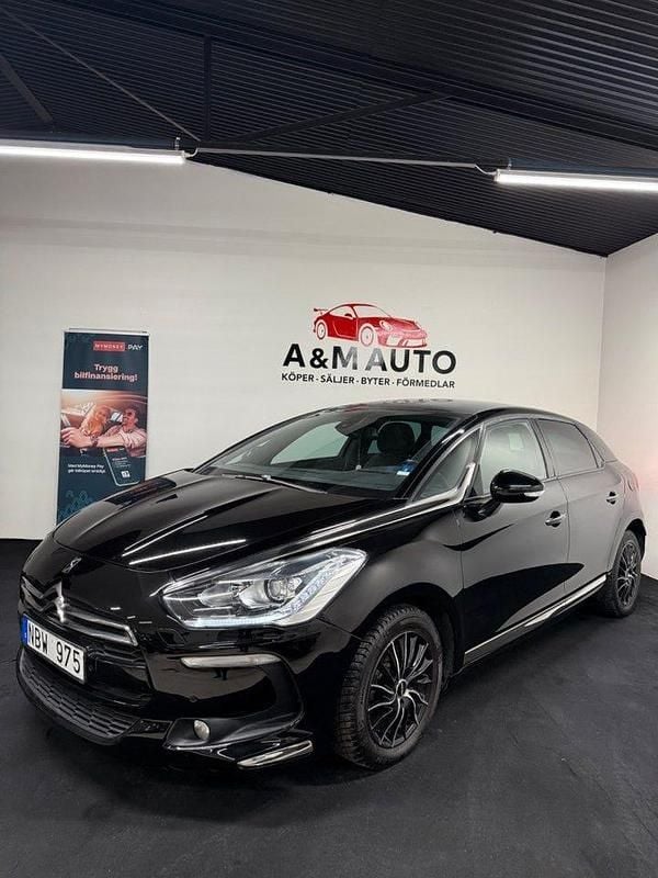 Svart Begagnad 2012 Citroën DS5 Halvkombi | 79 700 kr - Bild 1/4