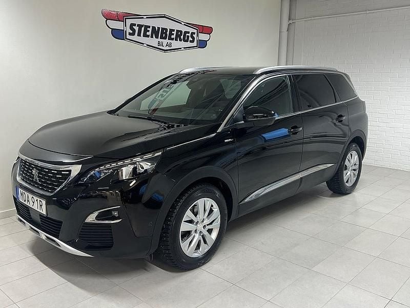 Svart Begagnad 2019 Peugeot 5008 GT-line SUV | 239 900 kr (Bra pris) - Bild 1/4