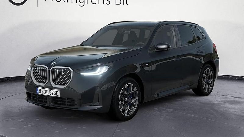 Grå Ny 2025 BMW X3 Efficient Dynamics SUV | 730 700 kr (Bra pris) - Bild 1/4