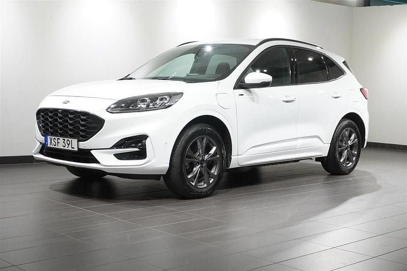 Vit Begagnad 2022 Ford Kuga ST-Line X SUV | 269 900 kr (Lite dyr) - Bild 1/4