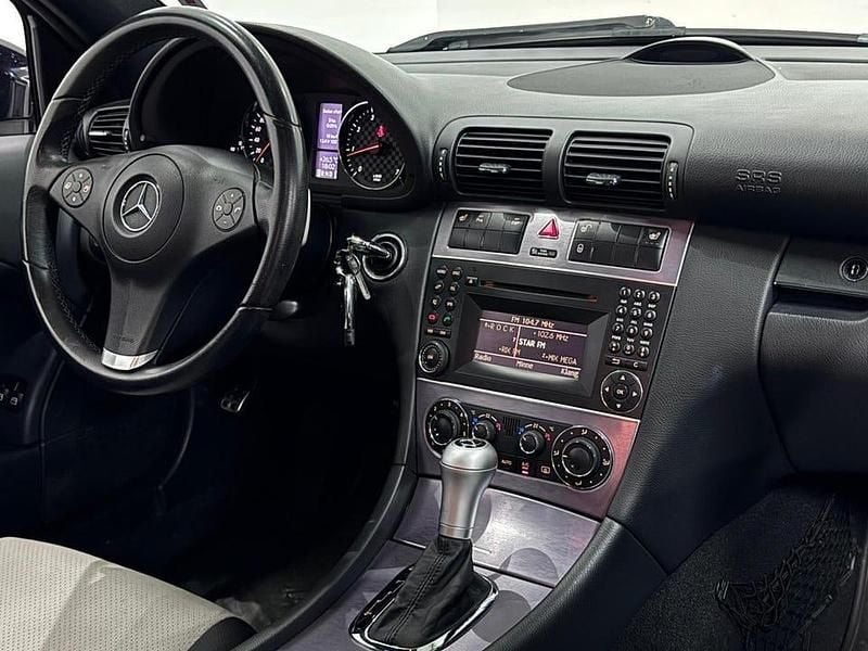 Begagnad Mercedes CLC180 143 HK (105 kW) 2009 Halvkombi