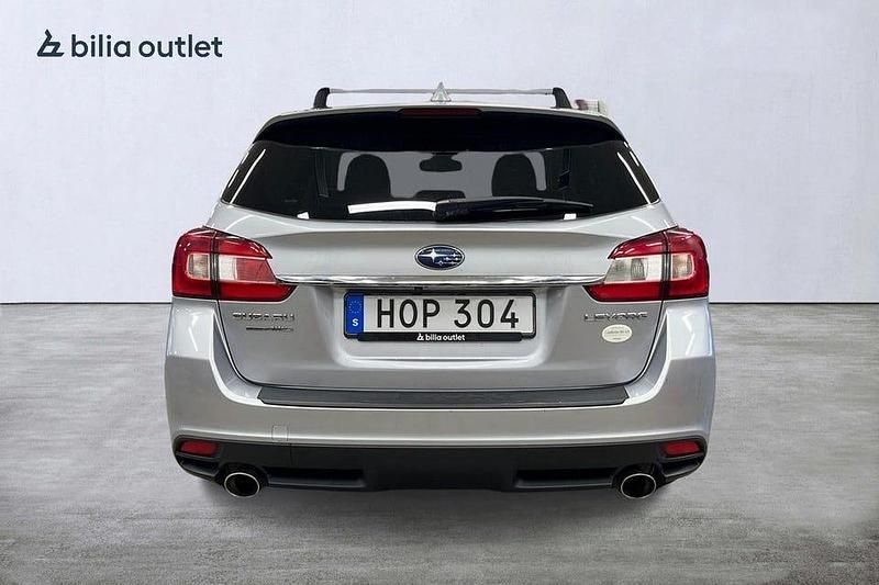 Begagnad Subaru Levorg 170 HK (125 kW) 2015 Silver Kombi