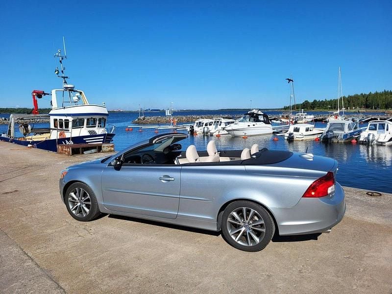 Silver Begagnad 2011 Volvo C70 Cab | 115 000 kr (Superpris) - Bild 1/4