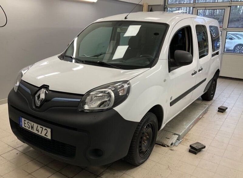 Vit Begagnad 2015 Renault Kangoo Minibuss | 49 900 kr (Bra pris) - Bild 1/3