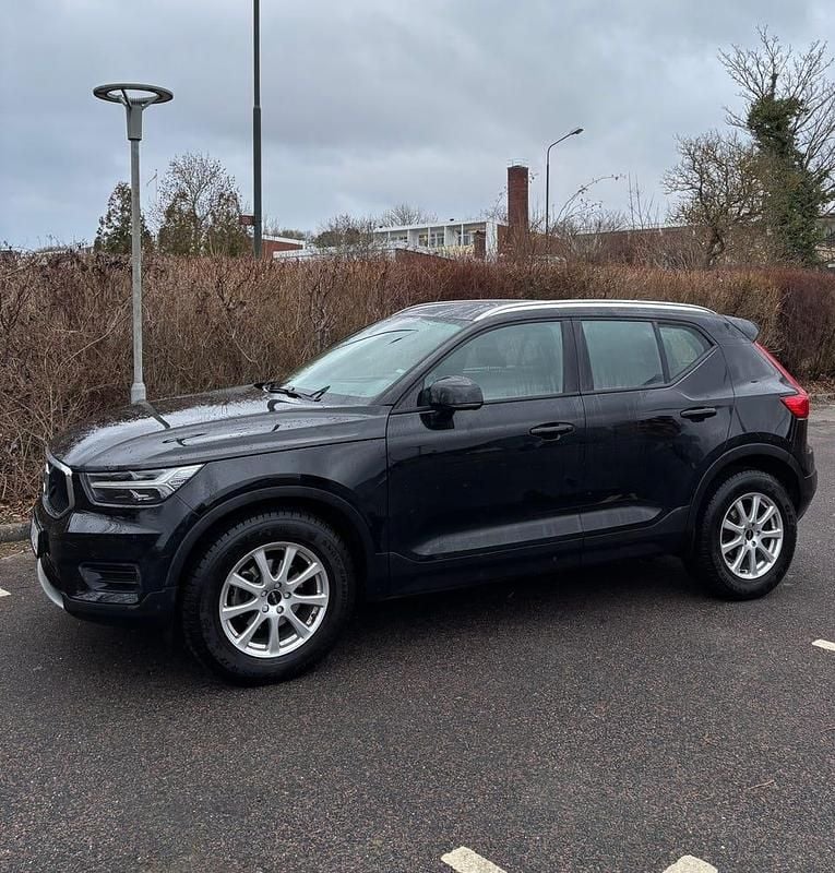 Begagnad 2021 Volvo XC40 SUV | 245 000 kr (Bra pris) - Bild 1/4