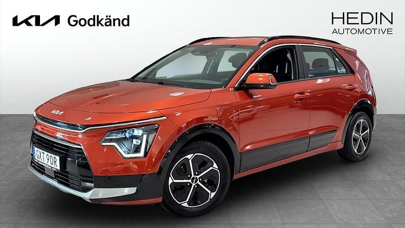 Begagnad 2022 Kia Niro SUV | 289 900 kr (Superpris) - Bild 1/4