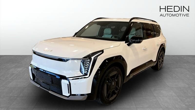 Vit (white) Begagnad 2025 Kia EV9 GT-Line SUV | 799 900 kr (Lite dyr) - Bild 1/4