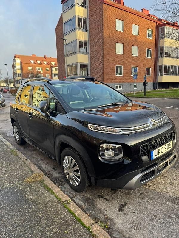 Svart Begagnad 2020 Citroën C3 Aircross PureTech SUV | 125 000 kr (Marknadspris) - Bild 1/4