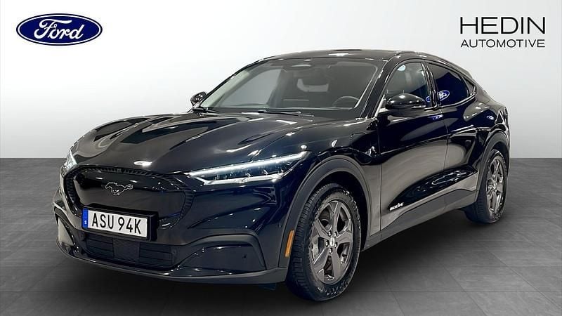 Begagnad 2022 Ford Mustang Standard Range Halvkombi | 364 900 kr - Bild 1/4