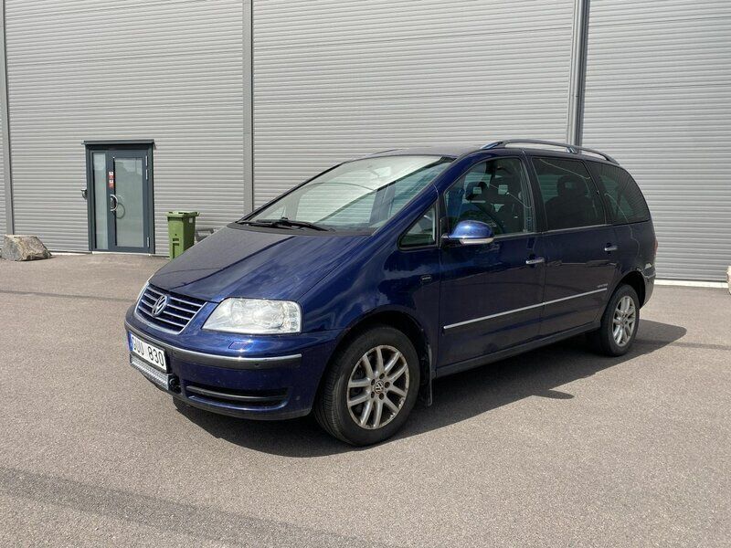 Blå Begagnad 2008 VW Sharan Minibuss | 69 900 kr - Bild 1/4