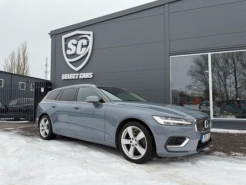 Begagnad Volvo V60 Inscription 253 HK (186 kW) 2021 Grå Kombi