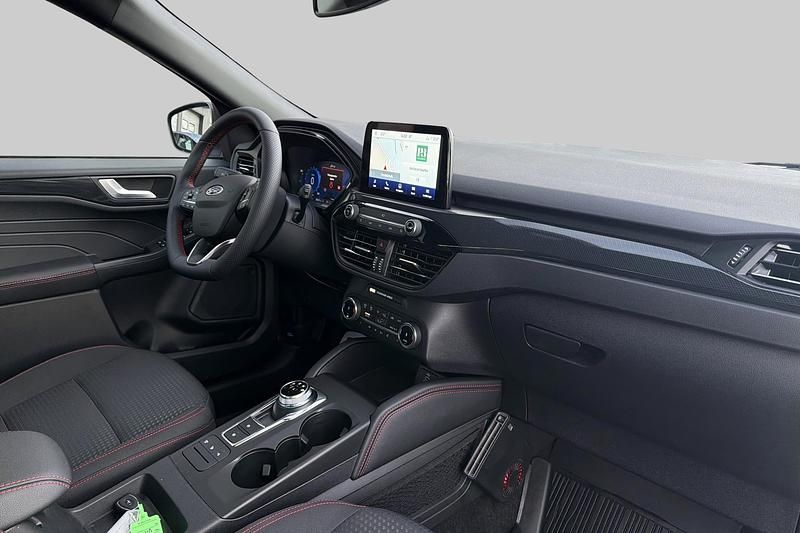 Begagnad Ford Kuga ST-Line 192 HK (141 kW) 2024 Vit SUV