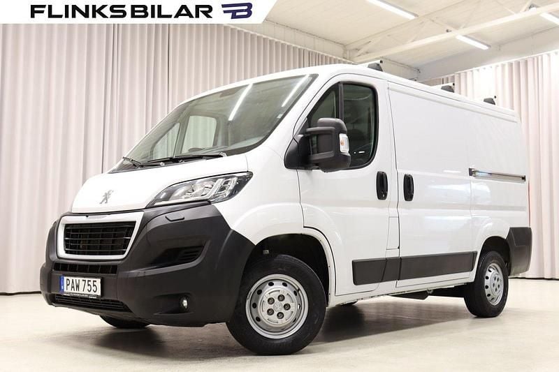 Vit Begagnad 2021 Peugeot Boxer Van | 199 900 kr (Superpris) - Bild 1/4