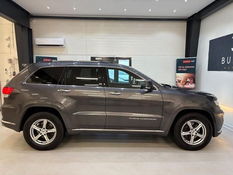 Begagnad Jeep Grand Cherokee 250 HK (183 kW) 2013 Grå SUV