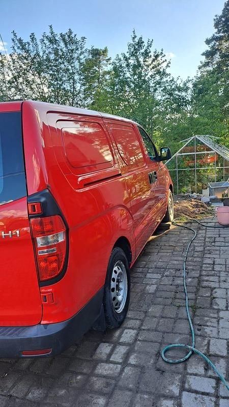 Begagnad Hyundai H-1 136 HK (100 kW) 2014 Minibuss