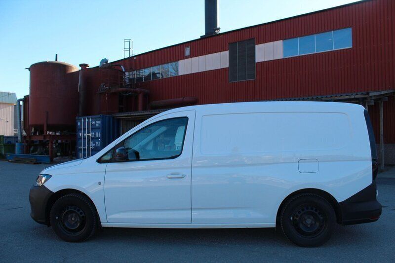 Vit Begagnad 2023 VW Caddy Maxi Minibuss | 304 900 kr (Dyr) - Bild 1/4