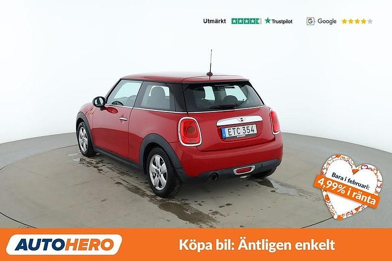 Begagnad Mini ONE 103 HK (75 kW) 2015 Röd Halvkombi