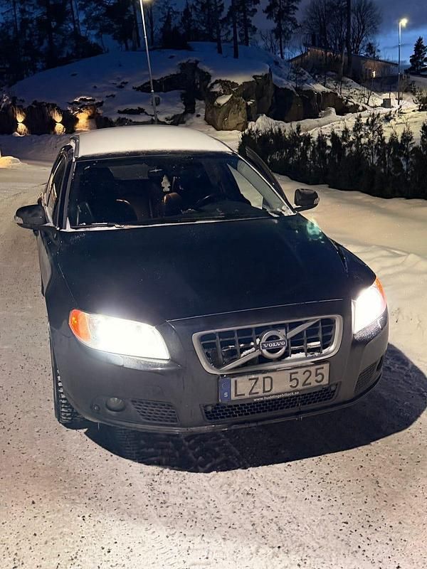 Begagnad Volvo V70 205 HK (150 kW) 2011 Svart Kombi