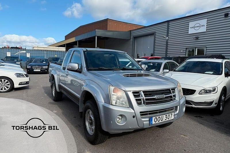 Silver Begagnad 2007 Isuzu D-Max Pickup | 79 900 kr - Bild 1/3