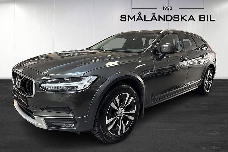 Grå Begagnad 2019 Volvo V90 CC Momentum Kombi | 234 000 kr - Bild 1/4