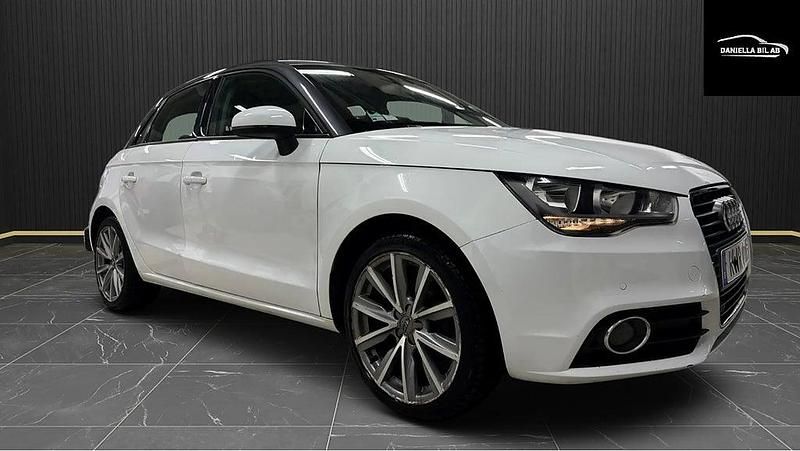 Begagnad Audi A1 Sportback Ambition 86 HK (63 kW) 2013 Vit Halvkombi