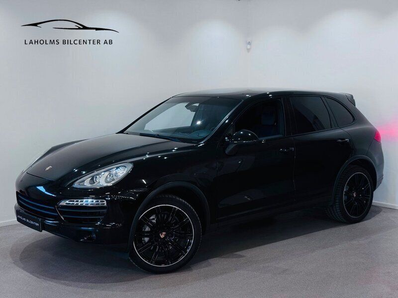 Svart Begagnad 2013 Porsche Cayenne S SUV | 249 900 kr (Bra pris) - Bild 1/4